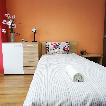 Roma Ostello Varna Esterno foto