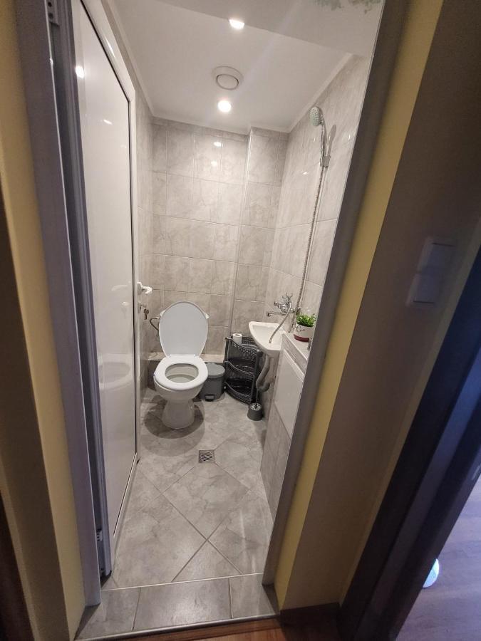 Roma Ostello Varna Esterno foto