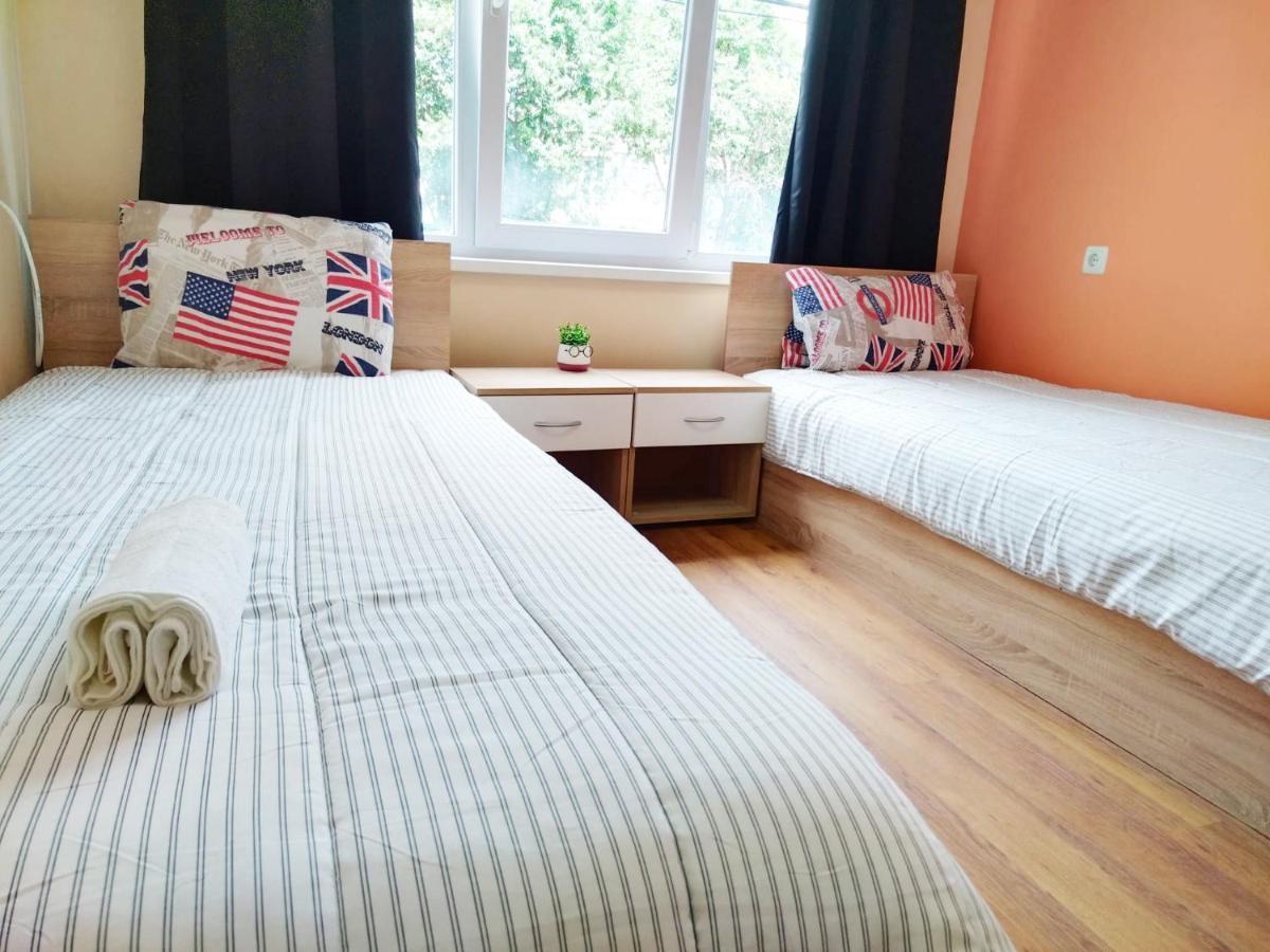 Roma Ostello Varna Esterno foto