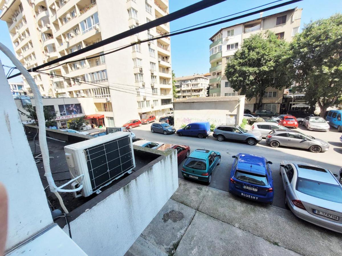 Roma Ostello Varna Esterno foto